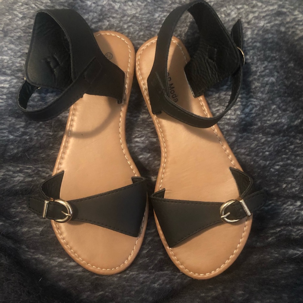 Black Sandals  size 5.5